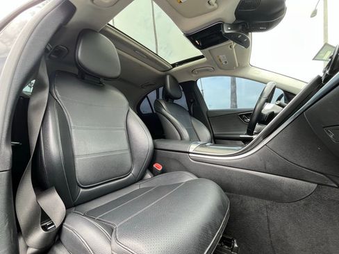Used 2022 Mercedes-Benz C 300 Sedan image 12