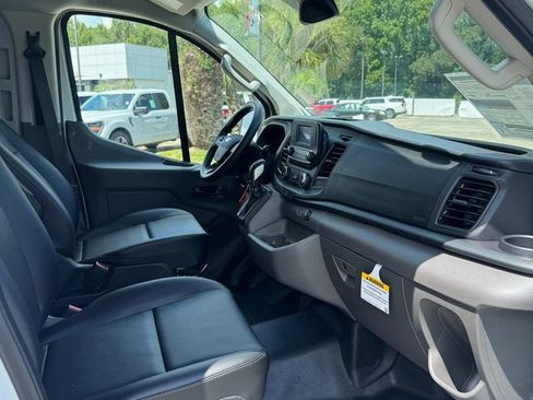 Used 2025 Ford Transit 150 Low Roof AWD image 15