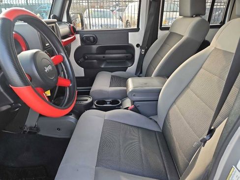 Used 2009 Jeep Wrangler Unlimited X w/ Trailer Tow Group image 22