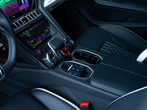 Used 2024 Lamborghini Urus S image 20