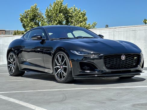 Used 2022 Jaguar F-TYPE R AWD/4WD image 9