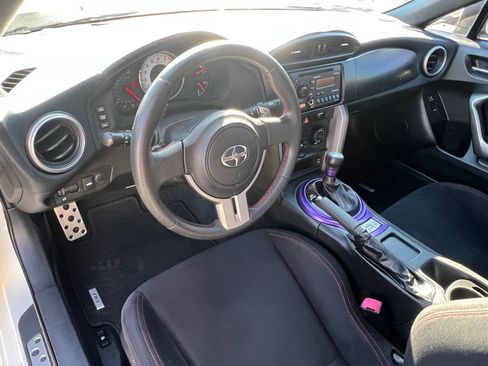 Used 2013 Scion FR-S image 14