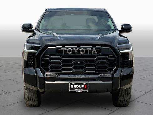 Used 2023 Toyota Tundra Limited w/ Power Package RWD image 4