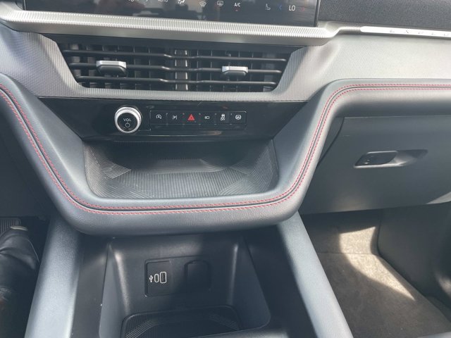 Used 2026 Ford Explorer ST-Line AWD/4WD image 33