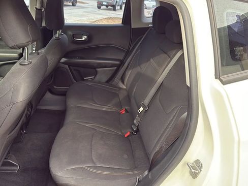 Used 2018 Jeep Compass Sport image 15