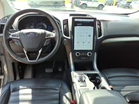 Used 2022 Ford Edge SEL AWD/4WD image 15