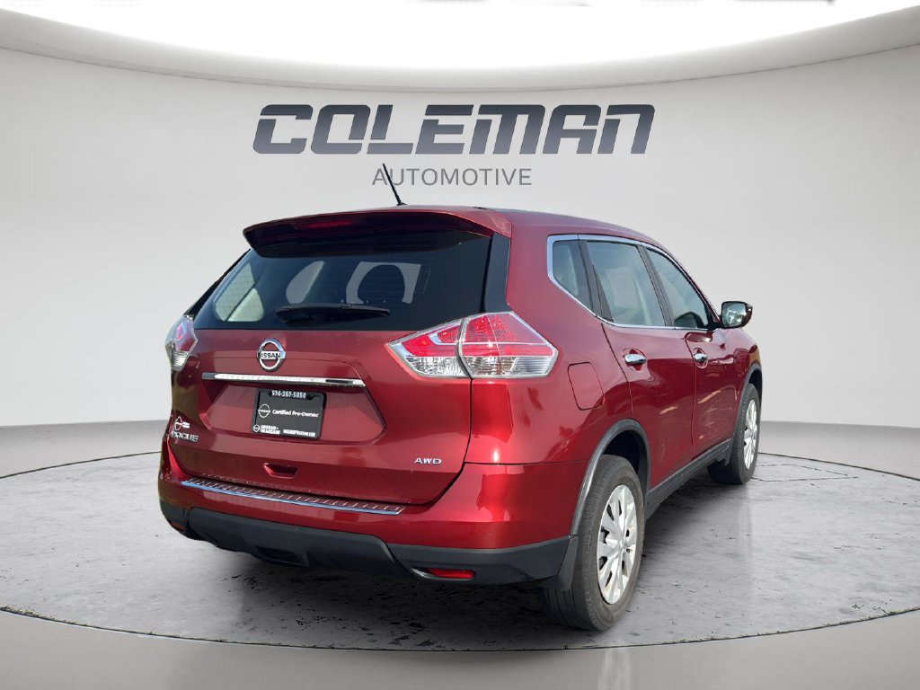Used 2015 Nissan Rogue S AWD/4WD image 11