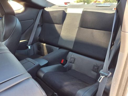 Used 2025 Subaru BRZ tS image 8