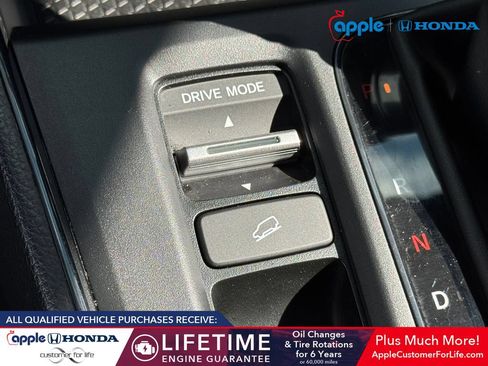 Used 2025 Honda CR-V Sport image 27