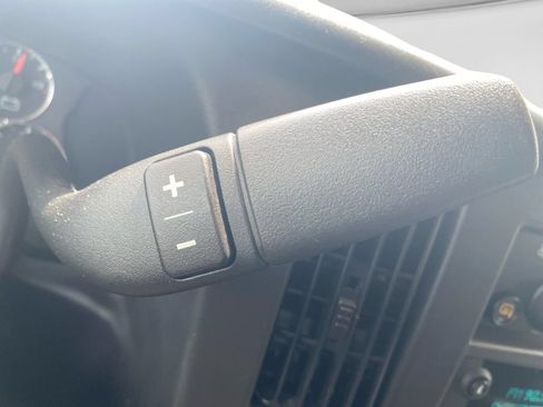 Used 2025 Chevrolet Express 2500 w/ Driver Convenience Package RWD image 31