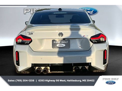Used 2024 BMW M2 w/ Carbon Package RWD image 4