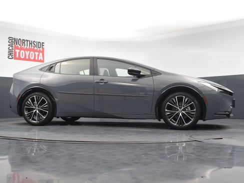 Used 2023 Toyota Prius Limited AWD/4WD image 32