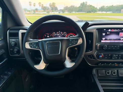 Used 2015 GMC Sierra 1500 Denali AWD/4WD image 12