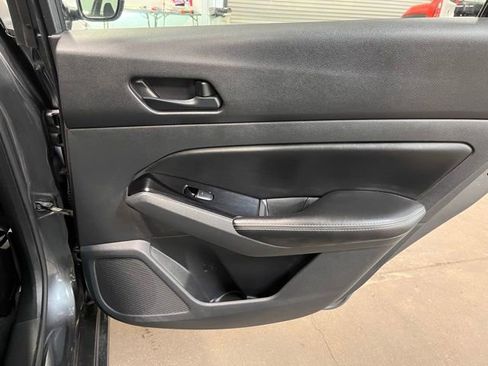 Used 2023 Nissan Altima 2.5 SV image 13