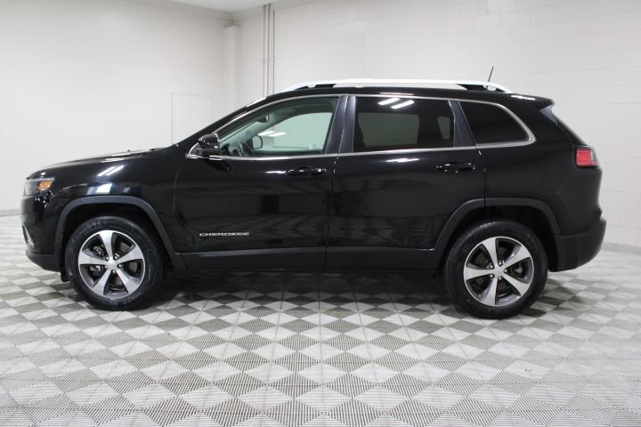 Used 2019 Jeep Cherokee Limited AWD/4WD image 7
