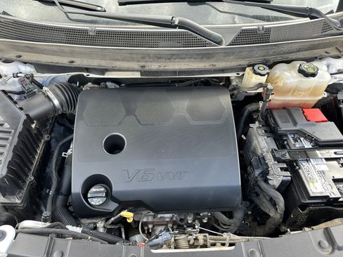 Used 2019 Chevrolet Traverse Premier w/ Redline Edition image 26