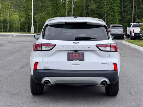 Used 2022 Ford Escape SE AWD/4WD image 5
