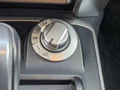 Used 2024 Toyota 4Runner SR5 Premium image 17