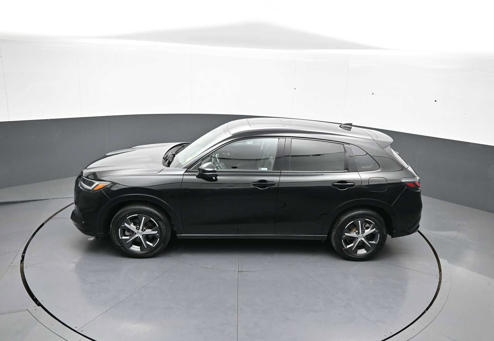 Used 2024 Honda HR-V EX-L image 40