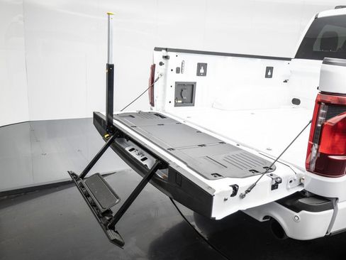 Used 2024 Ford F150 XLT w/ Equipment Group 303A High image 47