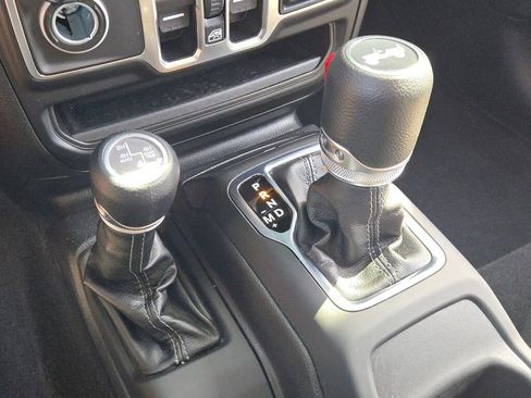 Used 2025 Jeep Wrangler Unlimited Sahara w/ Safety Group image 24