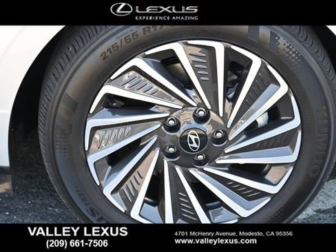 Used 2024 Hyundai Sonata Limited FWD image 6