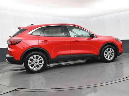 Used 2024 Ford Escape Active FWD image 4