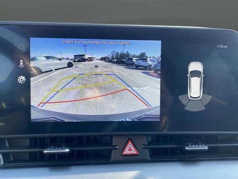 Certified 2024 Kia Sportage EX image 10