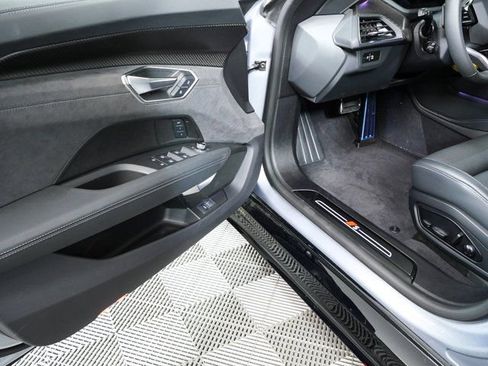 New 2026 Audi S e-tron GT Prestige AWD/4WD image 7