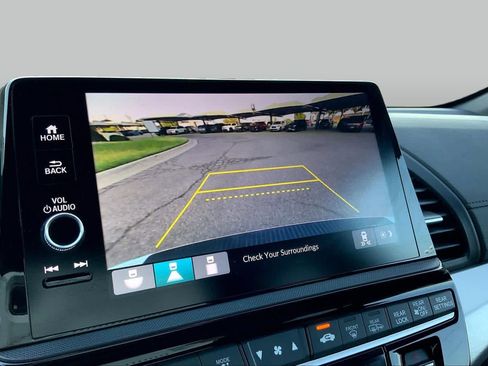 Used 2025 Honda Odyssey Sport-L image 27