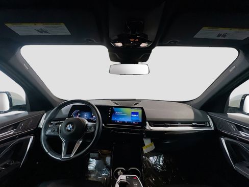 Used 2023 BMW X1 xDrive28i image 16