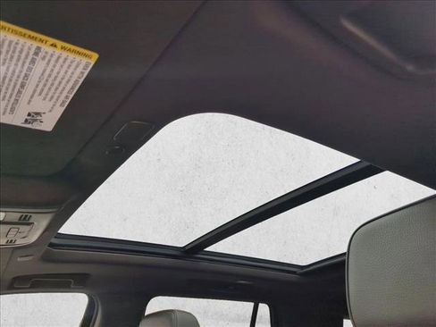 Used 2023 GMC Yukon Denali image 16