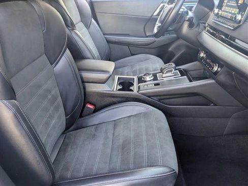 Used 2024 Mitsubishi Outlander SE image 20