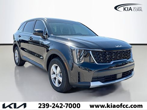New 2026 Kia Sorento LX FWD image 1