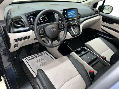 Certified 2026 Honda Odyssey Elite image 22
