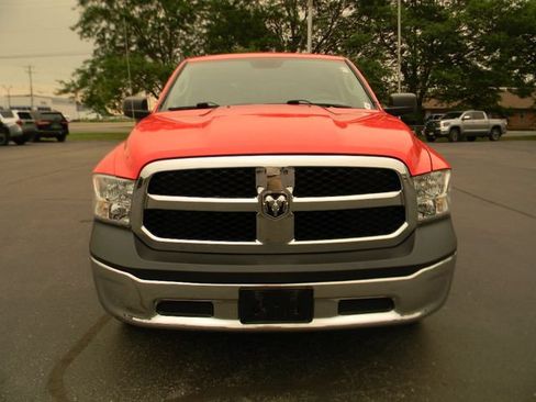 Used 2018 RAM 1500 Classic SLT AWD/4WD image 7