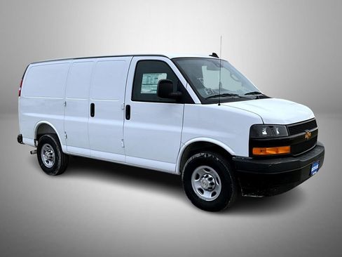 New 2025 Chevrolet Express 2500 w/ Driver Convenience Package image 3