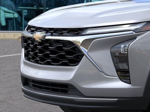 New 2026 Chevrolet Trax LT FWD image 13