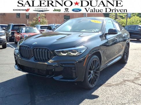 Used 2022 BMW X6 xDrive40i w/ M Sport Package AWD/4WD image 1