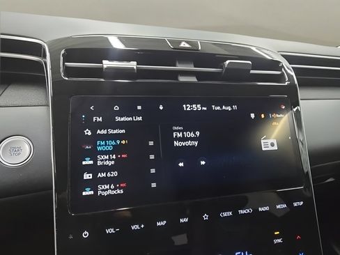 Certified 2024 Hyundai Tucson Limited AWD/4WD image 31