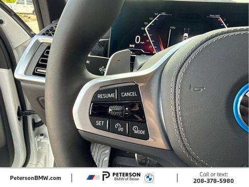 New 2026 BMW X5 xDrive50e w/ M Sport Package AWD/4WD image 32