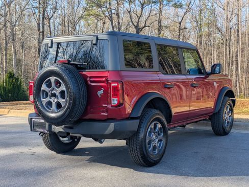 New 2025 Ford Bronco Big Bend image 3