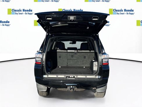 Used 2024 Toyota 4Runner SR5 Premium image 29