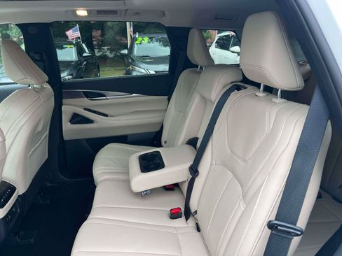 Used 2023 INFINITI QX60 Luxe w/ Vision Package AWD/4WD image 31