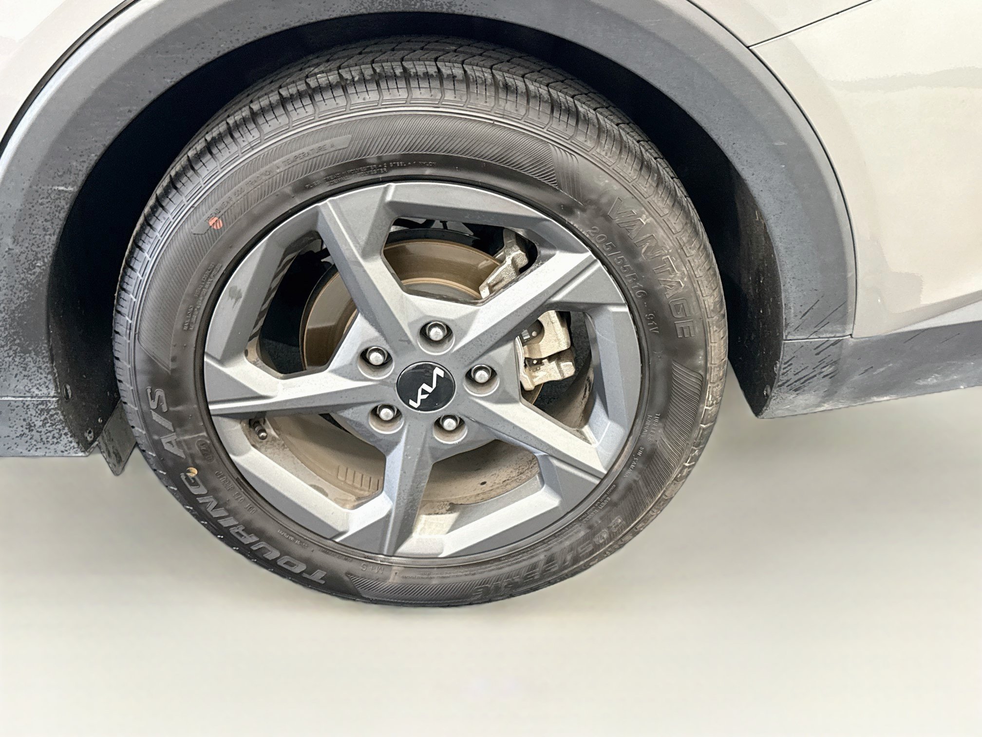 Used 2025 Kia K4 FWD image 11