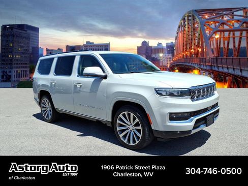 Used 2022 Jeep Grand Wagoneer Series II AWD/4WD image 1