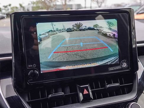 Used 2025 Toyota Corolla SE image 22