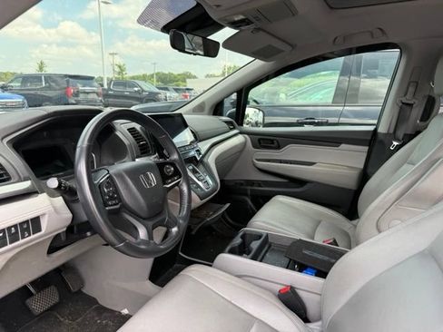 Used 2018 Honda Odyssey EX-L image 3