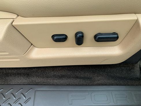 Used 2014 Ford F150 Lariat w/ Equipment Group 501A Mid image 14