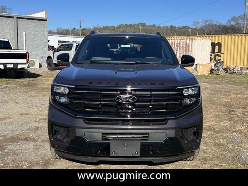 New 2026 Ford Expedition Platinum w/ Stealth Appearance Package image 2